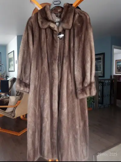 Rare Dyed Mink Coat – Timeless Elegance, View more
