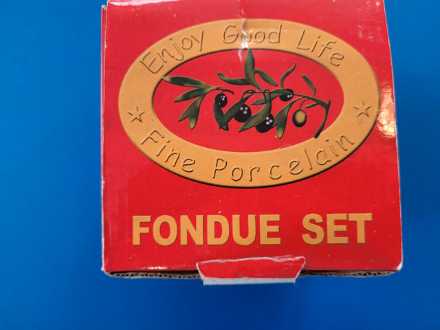 Bol/Réchaud pour Fondue au Chocolat - Porcelaine - Fondue Set dans Vaisselle et articles de cuisine  à Laval/Rive Nord - Image 2