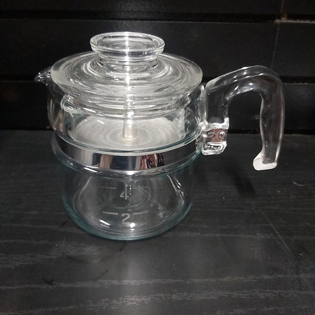 4 cup pyrex coffee perculator in Arts & Collectibles in Red Deer