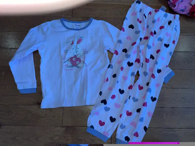 2 pyjamas 6 ans et 6/6x de marque Clément et Pekkle, 4$ ch in Kids & Youth in Longueuil / South Shore - Image 4