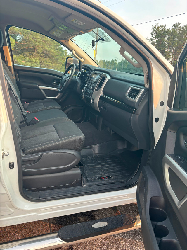 2016 Nissan Titan XD Diesel in Cars & Trucks in Kawartha Lakes - Image 4
