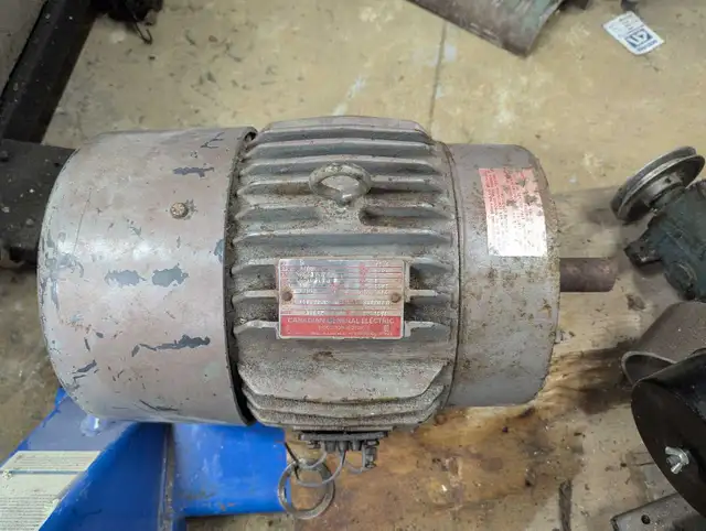 5 HP 1160 rpm 575 volt 3 phase motor