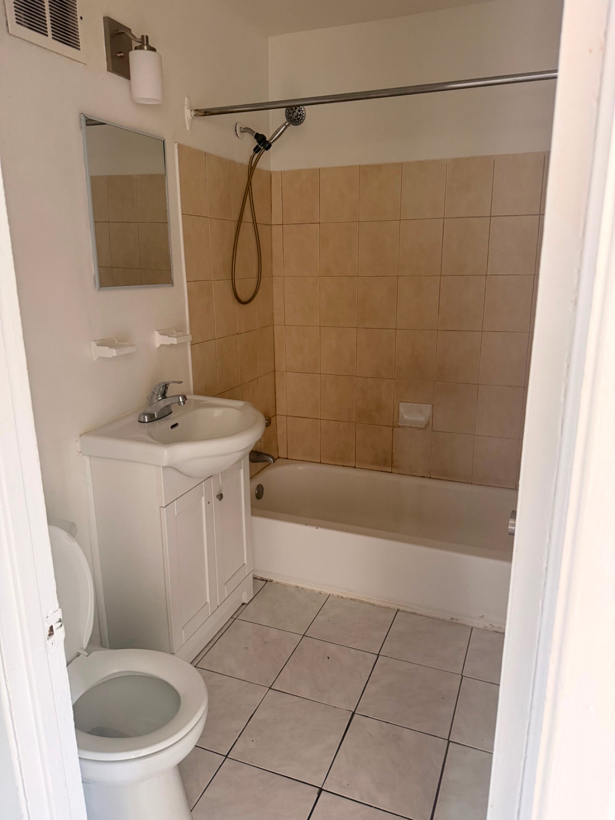 5 et demi à louer à Mercier-Hochelaga-Maisonneuve — photo 3