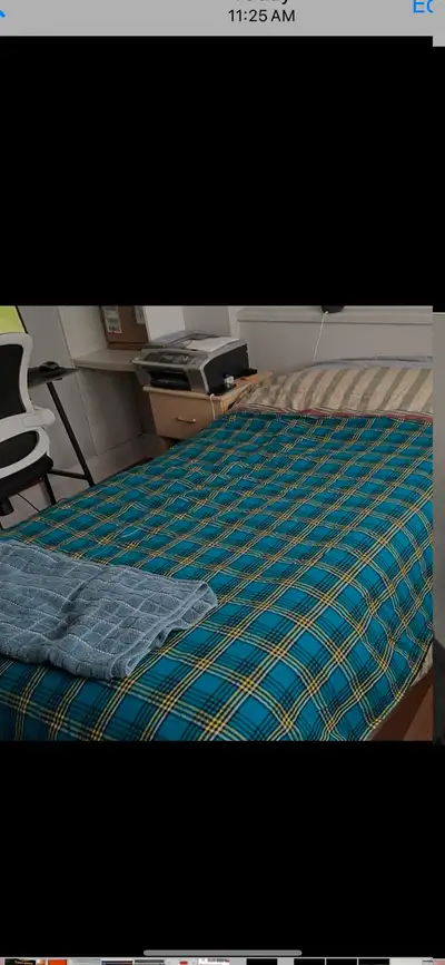 Room for rent to MALE