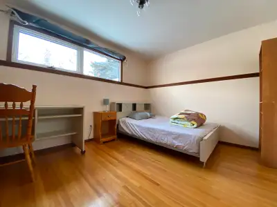 One big and clean bedroom for rent