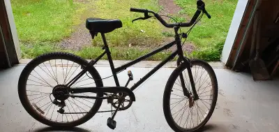 Velo a Vendre, View more