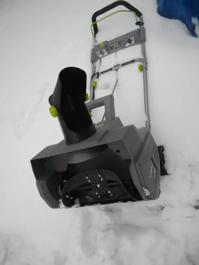 Earthwise 18 inch Snowblower, View more