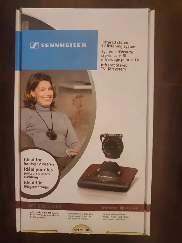 Sennheiser 830 S Infrared Stereo TV Listening System for Hearing in Health & Special Needs in Mississauga / Peel Region - Image 2