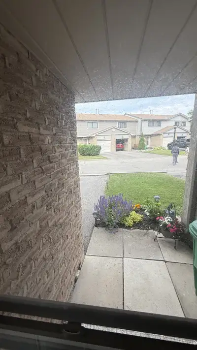 Serious Inquiry only Location: Dixie & Bovaird, Brampton ( by the 930 north park blvd plaza) Availab...