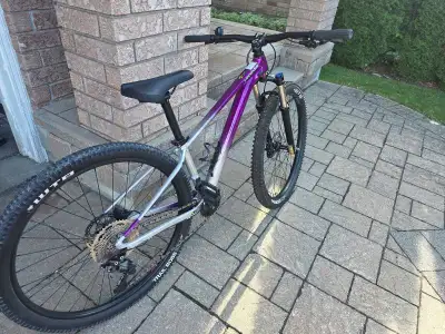 Cannondale Trail Mountain Bike – Excellent Condition, View more