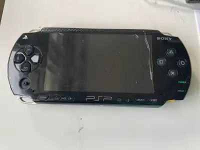 PSP 1000 Black (not working for spare parts only)