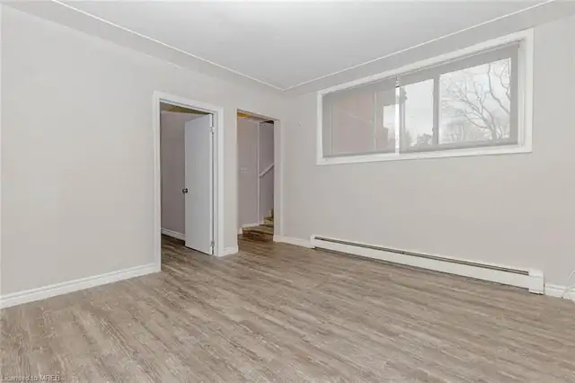 2+1 Basement with Large Windows - East London