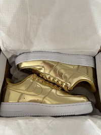 Nike air force 1 metallic gold NEUF 