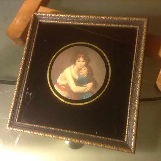Antique  Miniature Portrait 6.3” X 6.5”  Wood Frame in Arts & Collectibles in Vancouver - Image 4