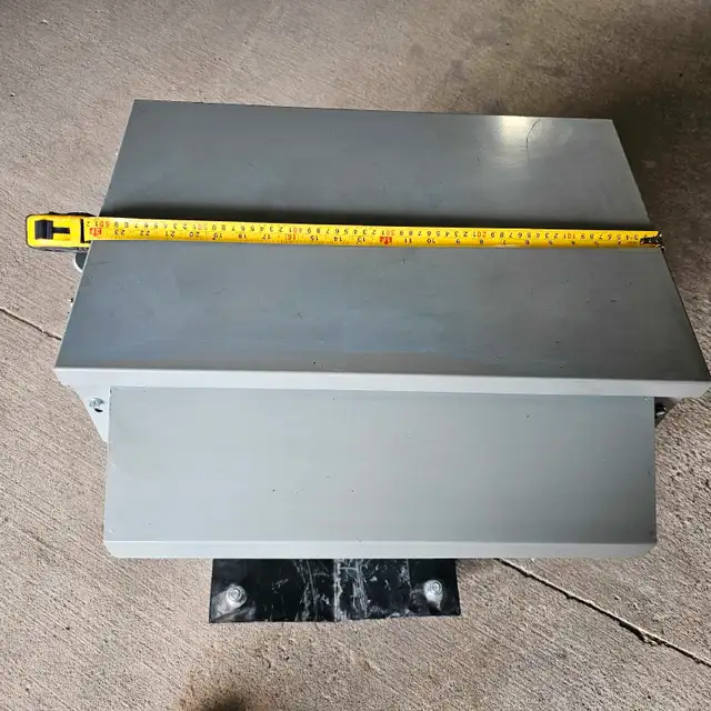   125 KVA 600 V/ 480/ 600 V Auto  TRANSFARMER in Other Business & Industrial in Mississauga / Peel Region - Image 4