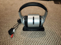 Wireless headphones for professional or AV use (TV / Studio) 
