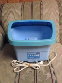 REDUCED! Dazey Deluxe Electric Foot Bath