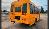 2021 FORD E450 school bus 13Pass 33K does not start BC ACTIVE