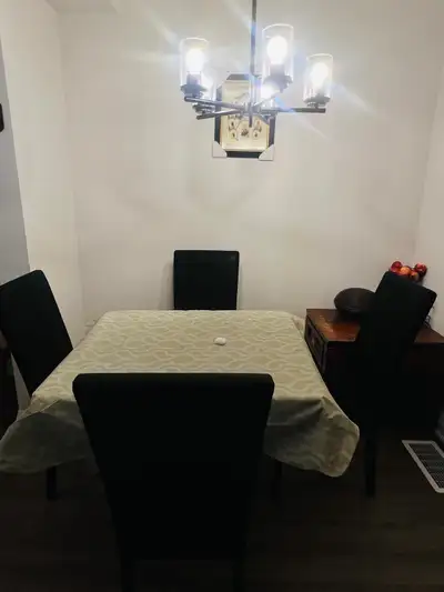 Look for 2 girls