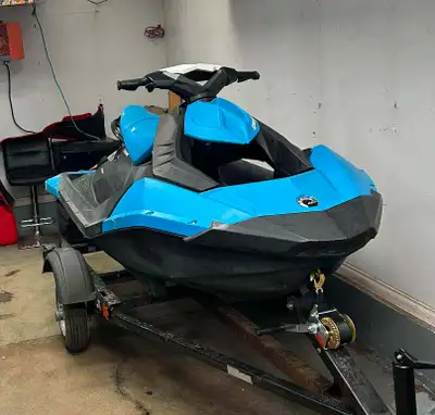 seadoo spark with ownership needs wiring i think or starter it only does tiktik to start asking 3500...