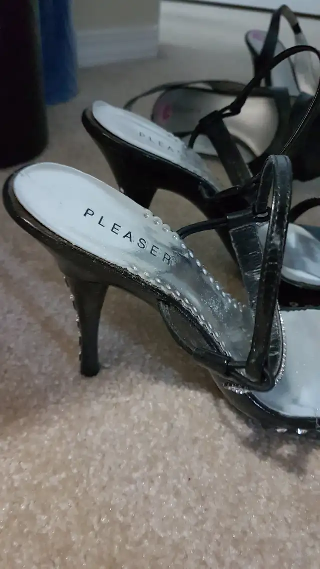 High heel shoes 8.5 in Women's - Shoes in Strathcona County - Image 3