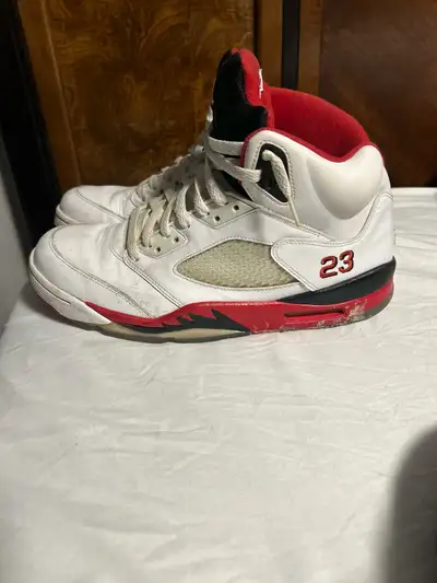 Jordan 5 Retro “Fire Red” (2013), View more