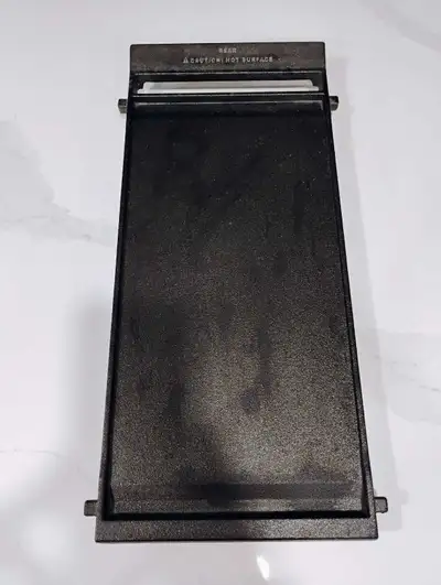 GE Cafe Cast Iron Griddle Stovetop Piece, View more