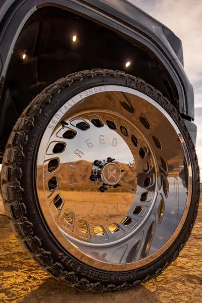 Sentali Forged SF-4 Sentali Forged Off-Road SF-4 22x12 8x170 -44 Polished Left Sentali Forged Off-Ro...