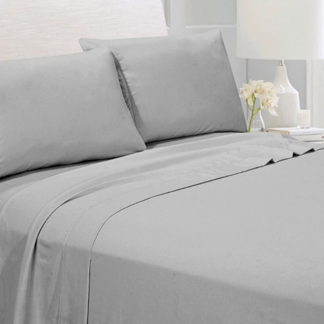 New 5 Piece Comforter Set • DQ • Grey in Bedding in North Bay - Image 4