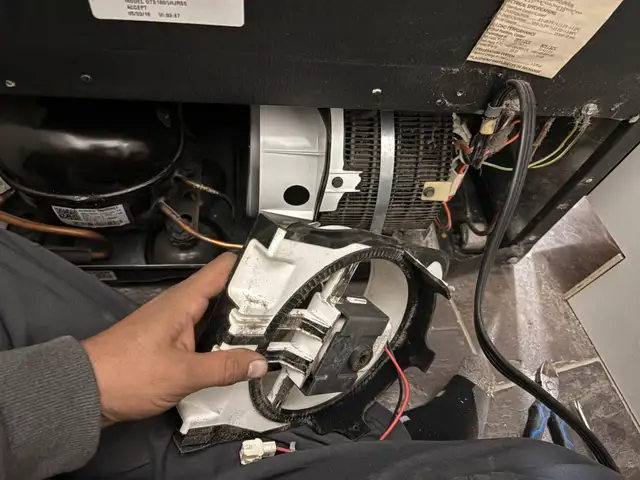 Appliance repair and installation62864357741955123