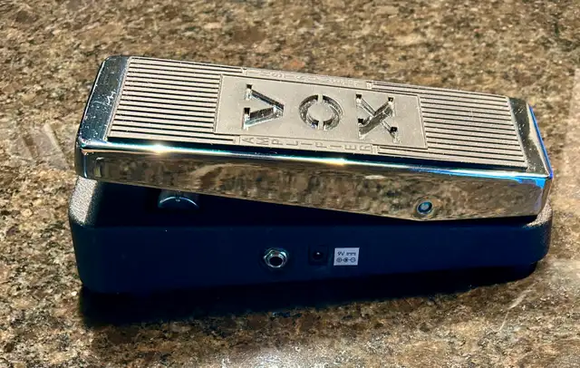 Guitar Pedal VOX WAH-WAH MINT in Amps & Pedals in Kitchener / Waterloo - Image 5