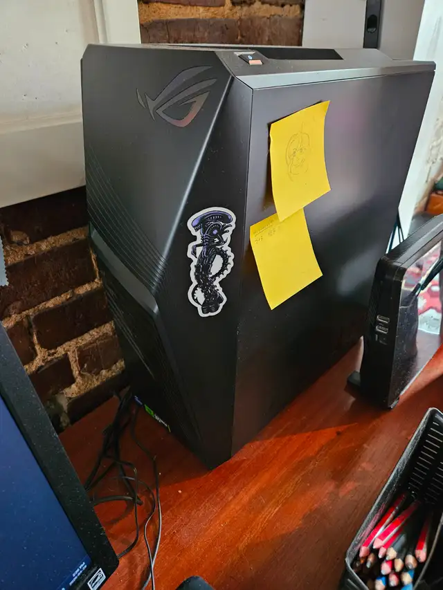 Gaming PC, rtx 4060 8gb, intel i7 (2.10ghz), 32gb ram, 1tb in Desktop Computers in City of Montréal - Image 2