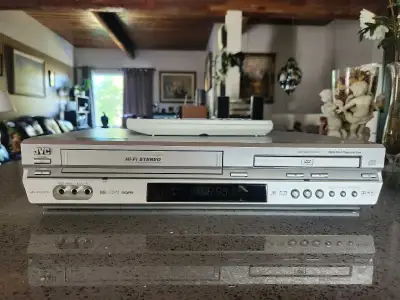 JVC - Hi-Fi Stereo VHS/DVD/CD Player, View more