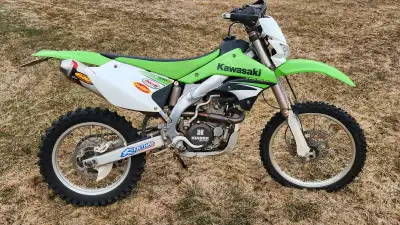 2008 Kawasaki KLX450R In great shape. Has electric and kick start and digital speedo/odometer. Have...