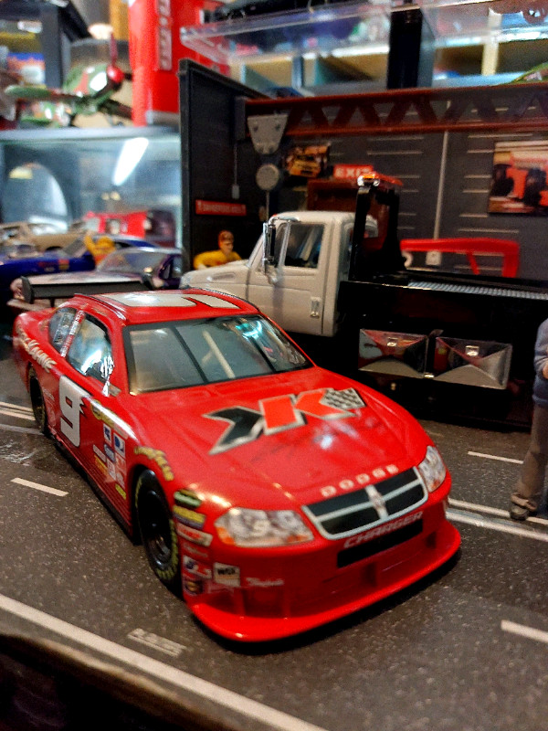 Diecast Cars &Trucks 1:24 th Scale 
Nascar  in Toys & Games in Hamilton - Image 2
