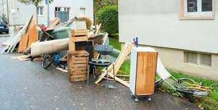 Cheap Junk Removal Service - Uxbridge, Mount Albert, Pickering,  - Kawartha Lakes in Other in Kawartha Lakes
