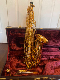 Jupiter JAS 869 Gold Alto Saxophone - Excellent Condition!