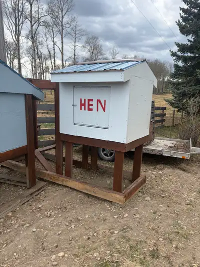2 chicken coops with laying boxes and chicken run 2x6 frame Tin roof with ridge cap Predator proff u...