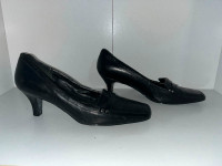 ANDREW GELLER / Souliers noirs pour femmes / Women black shoes