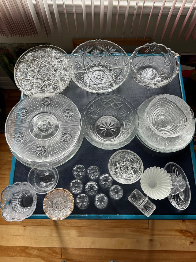 VINTAGE : bols et assiettes en verre dans Art et objets de collection  à Ville de Montréal