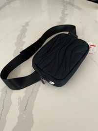 Lululemon Team Canada Olympic Quilted Everywhere Belt Bag