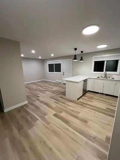 2 bedroom unit in a 4 plex building located in Fort St James. - new everything - 5 minute walk to do...