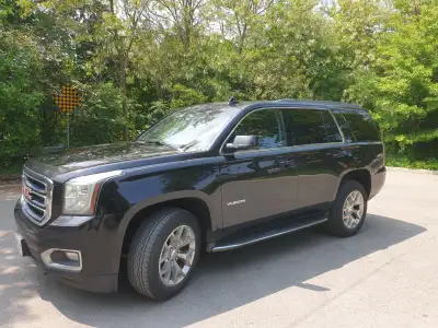 I selling my 2017 GMC Yukon SLE . 7 seater 5.3 V8 engine . Regular Gas . 321890 km . Excellent condi...