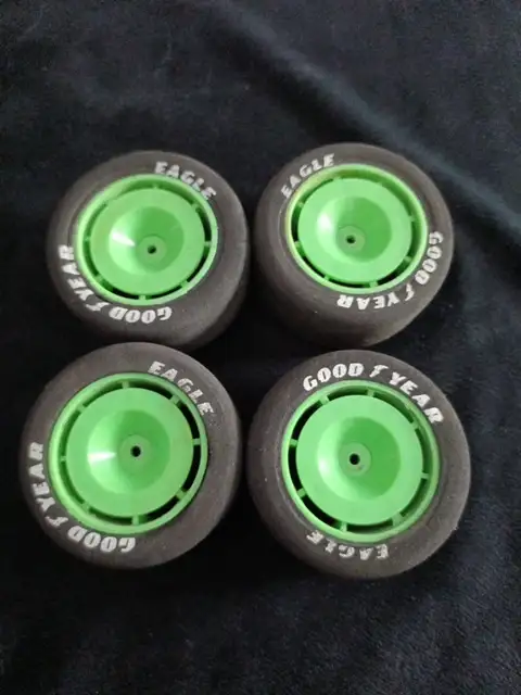 Vintage Foam 1/10 rc wheels in Hobbies & Crafts in Barrie - Image 2