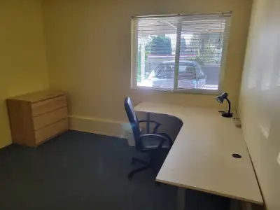 Fully furnished main floor suite bedroom available May 1, 2026. Co-op, intern or summer school stude...