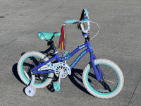 Kids’ bike with training wheels 16in girls