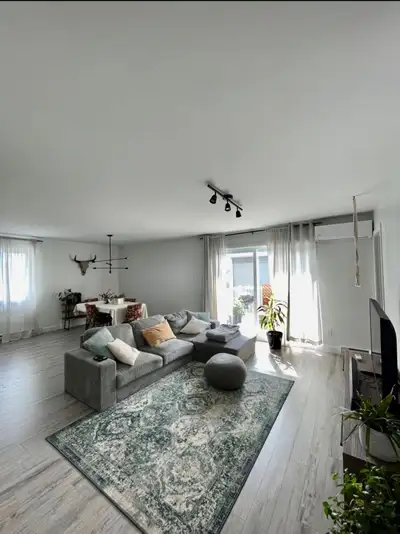 SUPER OPPORTUNITÉ À LÉVIS – 4 ½ + AVEC BUREAU DISPONIBLE 1er JUILLET 2026 RUE DE L’AVOINE (Secteur r...