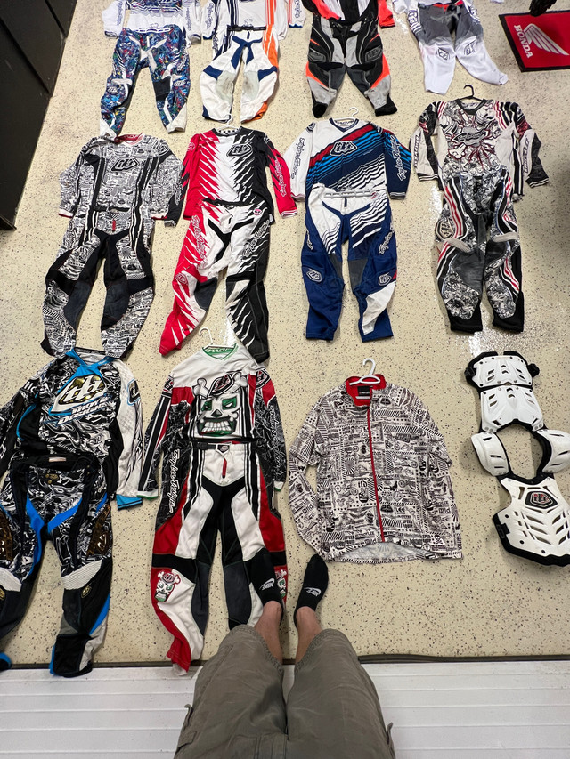 Troy Lee designs gear  in Other in Strathcona County - Image 2