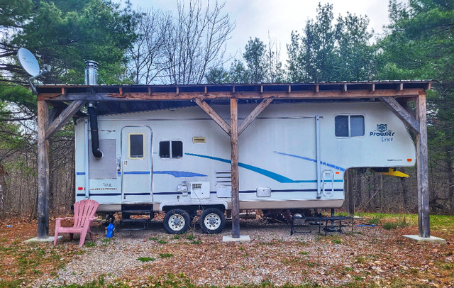 2003 Prowler Lynx Canadian Edition 26 feet in Travel Trailers & Campers in Pembroke