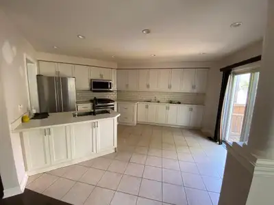 Room Available for Rent